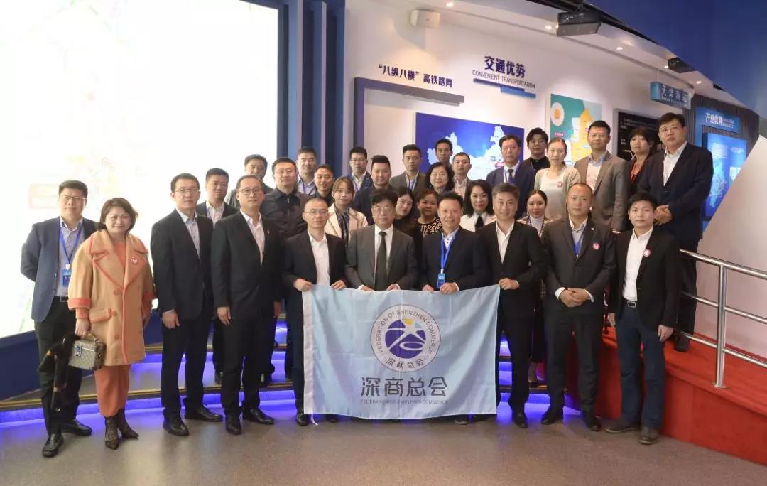 深商扬帆丨深福保等30名深商见证深商总会天津分会成立