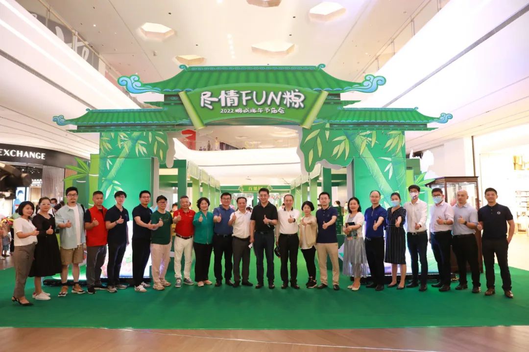 深圳假日经济烟火气十足 线下消费明显回暖