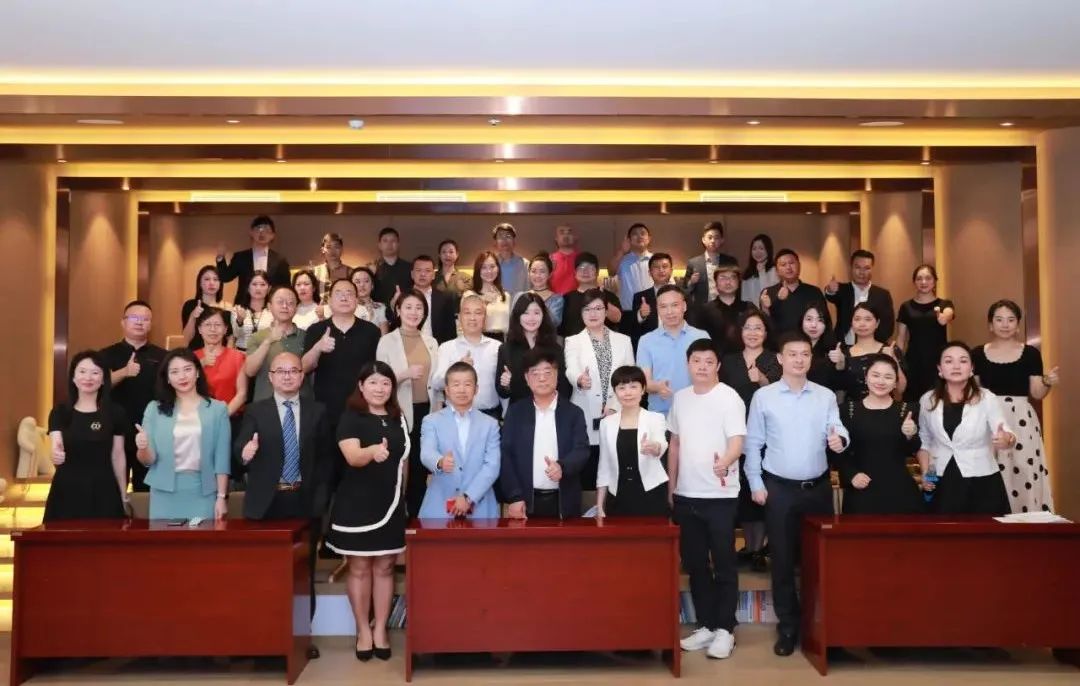 数据资产和资本策略：第11期深商新会员资源链接